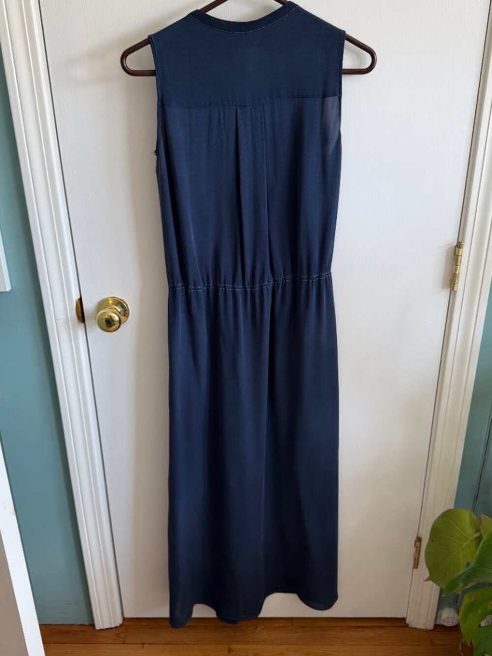 Vince 100% Silk Navy Midi Dress Minimalist Luxury Sleeveless S - Picture 2 of 6